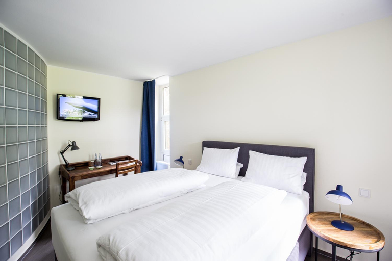 Bedroom 9