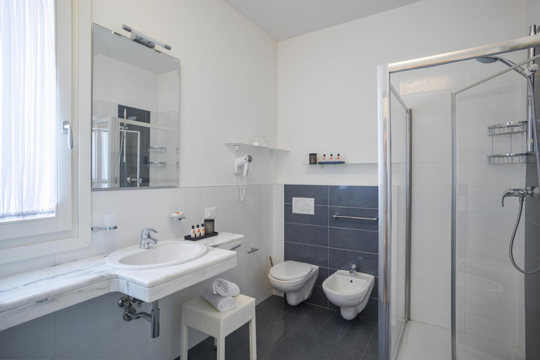 Bathroom 3, Palazzo Brando - Living Apartments, Treviso