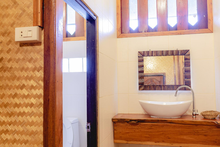 Bathroom 20