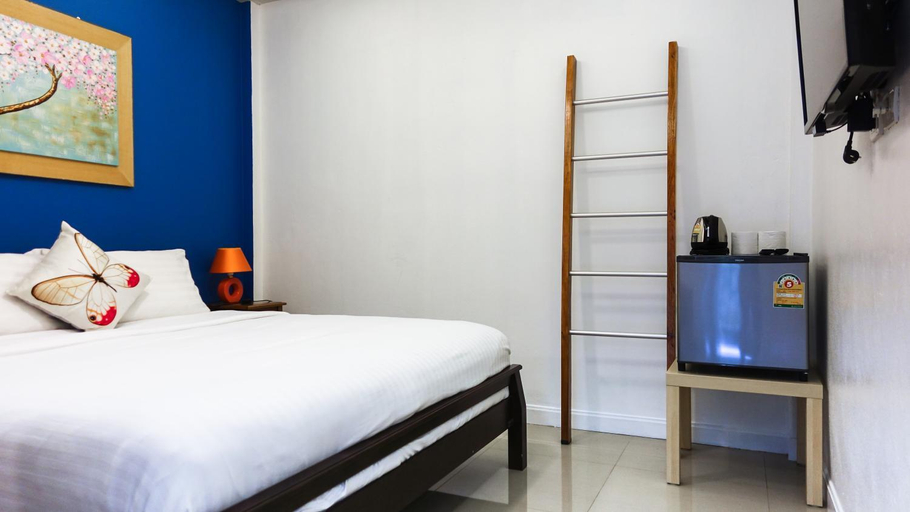 Bedroom 9