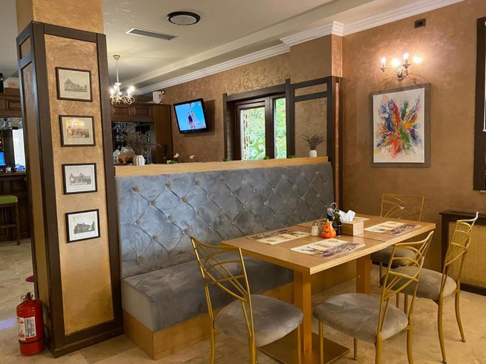 Food & Drinks 4, Hotel Yarus, Ploiesti