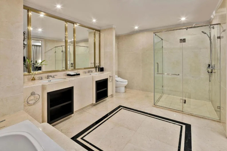 Bathroom 4, Vinpearl Cua Hoi Resort, Affiliated by Melia, Cửa Lò