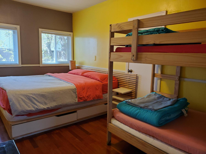 Others 4, Yosemite International Hostel, Tuolumne