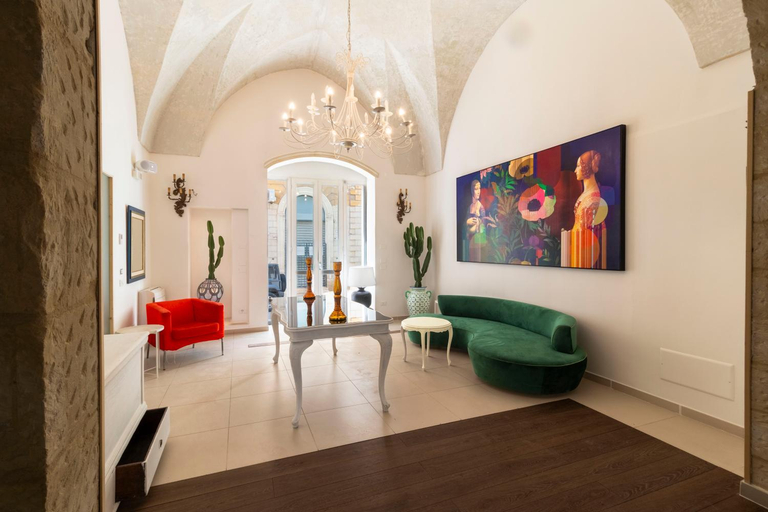 Public Area 2, Palazzo Cavour, Lecce
