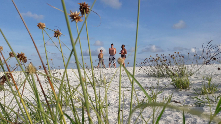 Beach 1, Madi Giri Guest House, Baa Atoll