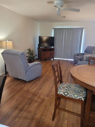 Others 2, 1st Floor Condo in the Desert w/ Pool, Spa & BBQ, Mohave
