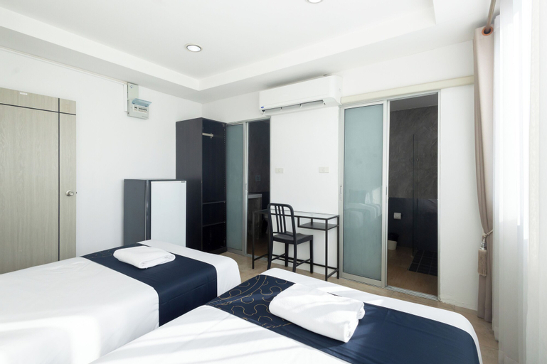 Bedroom 8