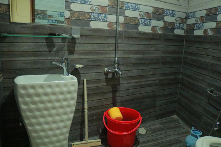Bathroom, City Seasons Hotel, Rawalpindi