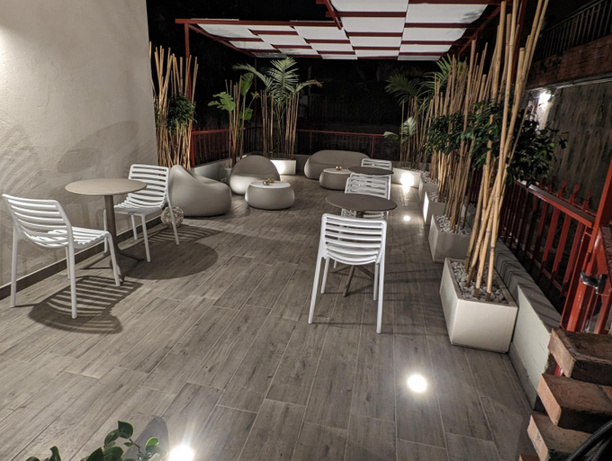 Others 4, La Scogliera In, Catania