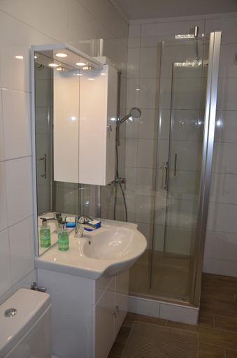 Bathroom 3, Cityhotel Ratheiser, Klagenfurt