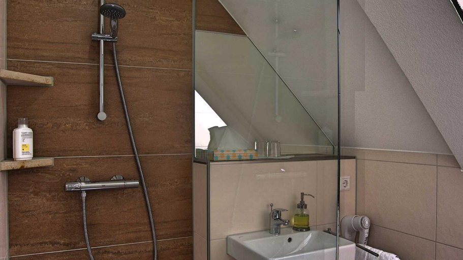 Bathroom 3, Hotel Kammerer, Schwarzwald-Baar-Kreis