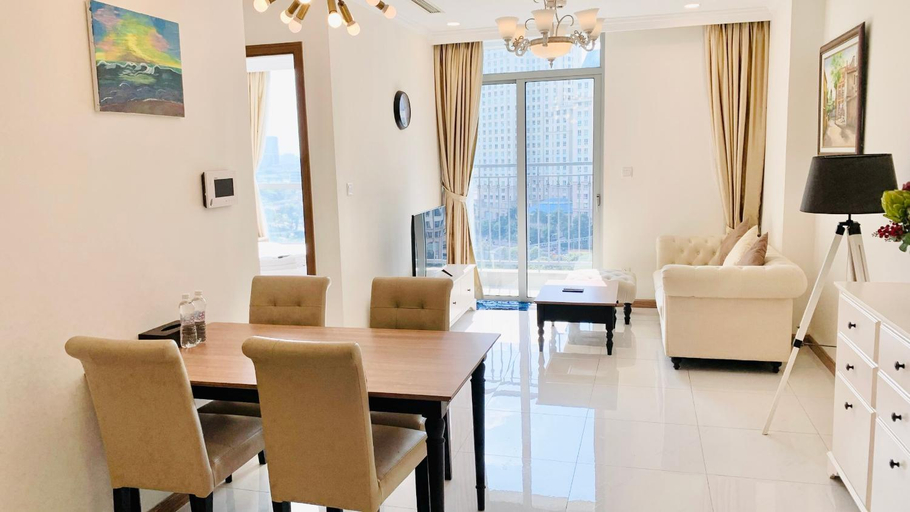 Dining Room 9
