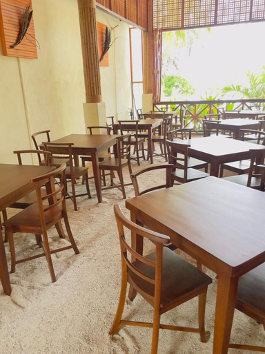 Food & Drinks 5, Rattehi Inn at Rakeedhoo, Vaavu Atoll