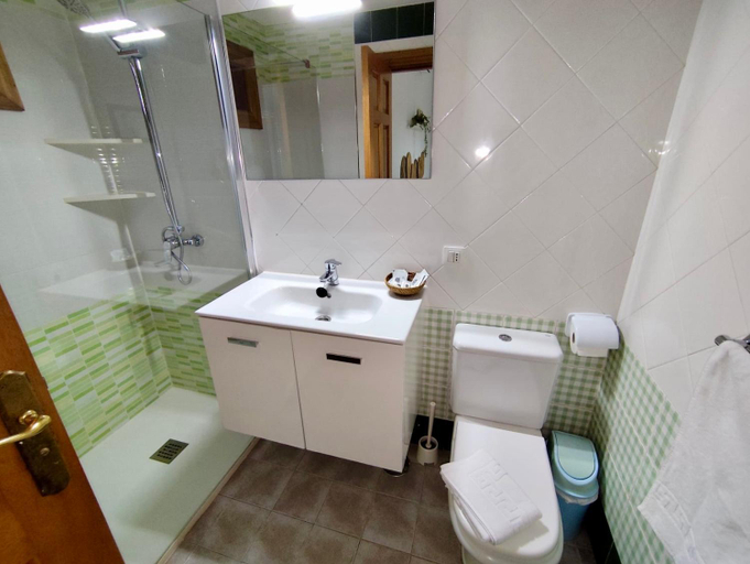 Bathroom 4, Villas Rodriguez, Las Palmas