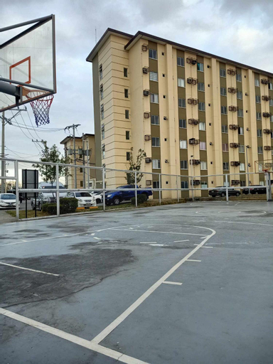 Exterior 16