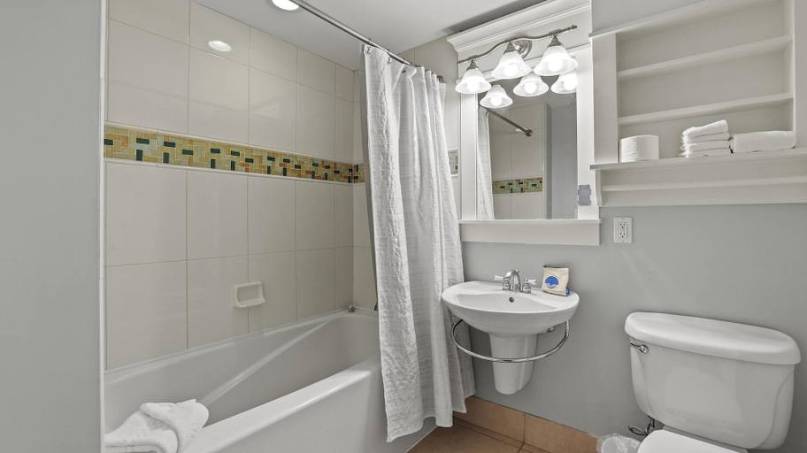 Bathroom 4, Lasata 3505- Grand Sand Dollar, Walton