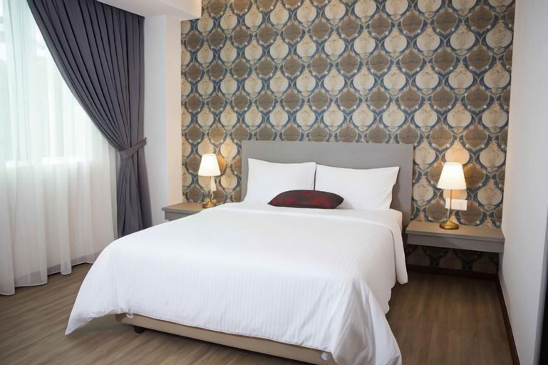 Bedroom 12