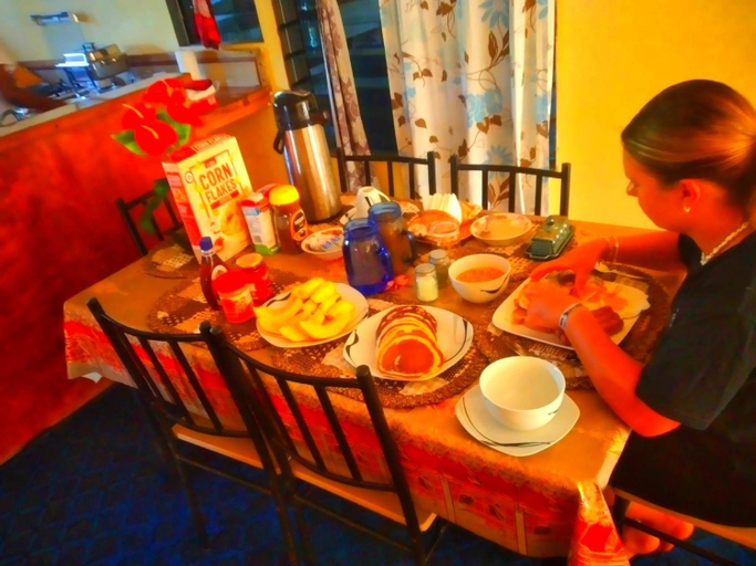 Food & Drinks 4, Ravita Cove HomeAway from Home HomeStay, Ba