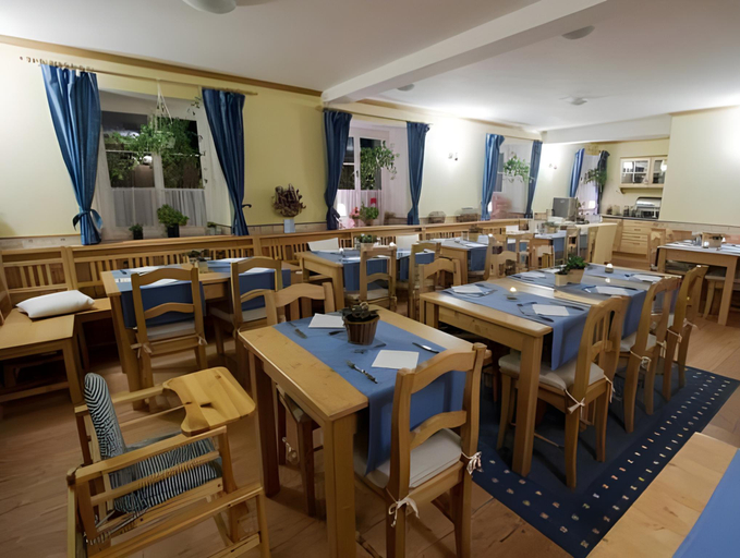 Food & Drinks 3, Apartman-Hotel Jitravsky Dvorec, Liberec