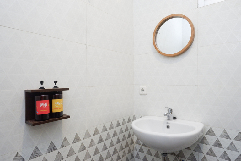 Bathroom 3