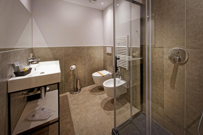 Bathroom 6