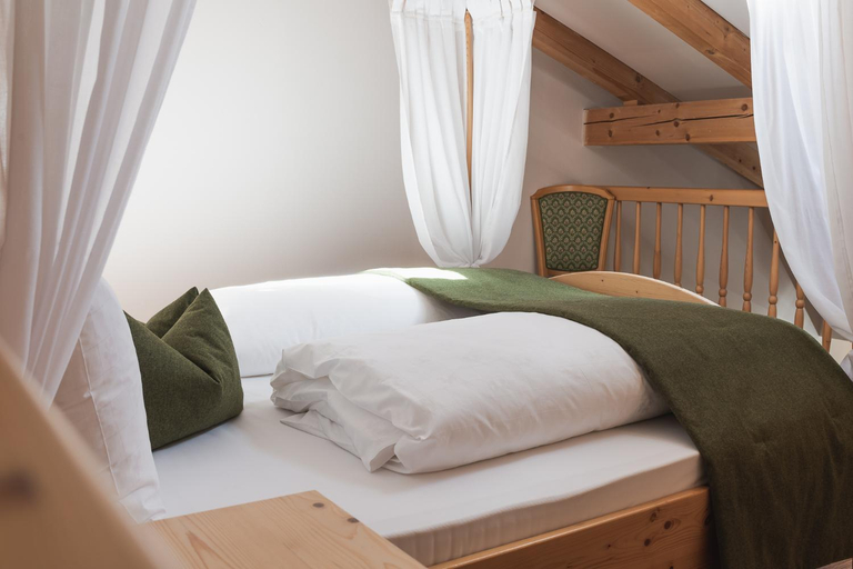 Bedroom 4, Kesslwirt, Bolzano
