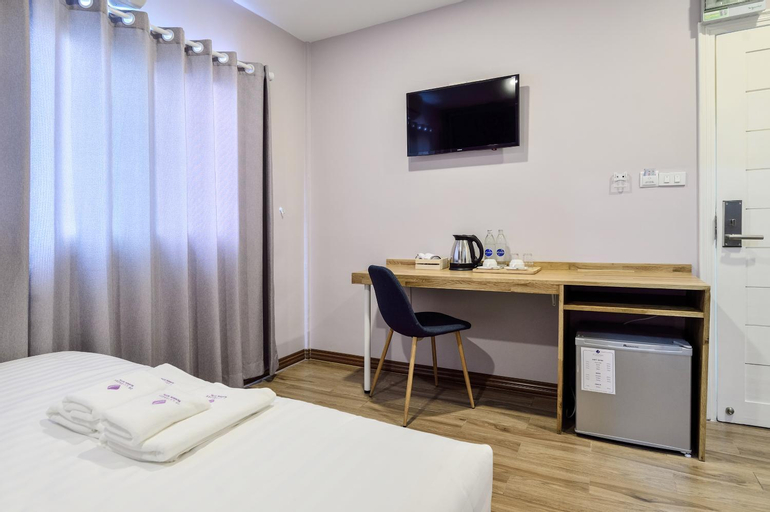 Bedroom 23