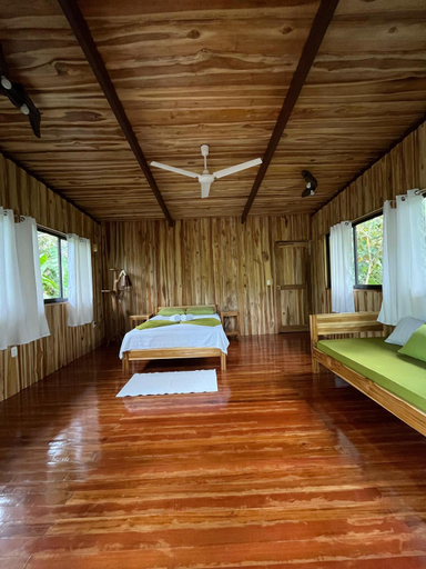 Others 3, Finca Kobo, Golfito