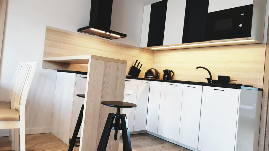 Others 2, Apartament z tarasem na dachu B22, Słupsk