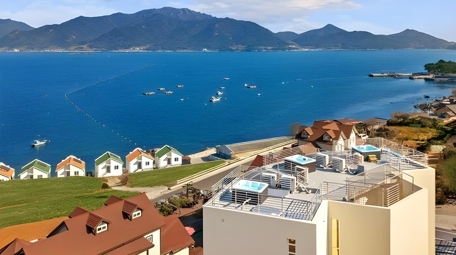 Others 2, Harbor Resort, Namhae