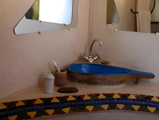 Bathroom 3, Dar Azawad, Ouarzazate