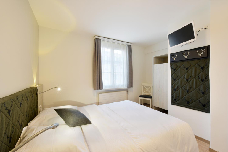 Bedroom 14