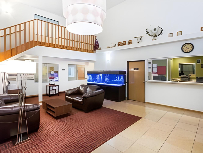 Public Area 2, Pinetop Studio Suites, Navajo