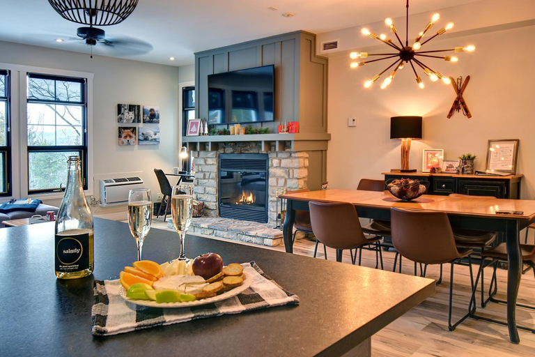 Food & Drinks, Rental condo Tremblant-les-Eaux, Les Laurentides