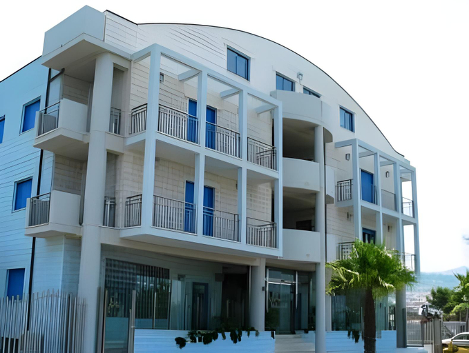 Exterior & Views 1, Residence Miljunka, Messina