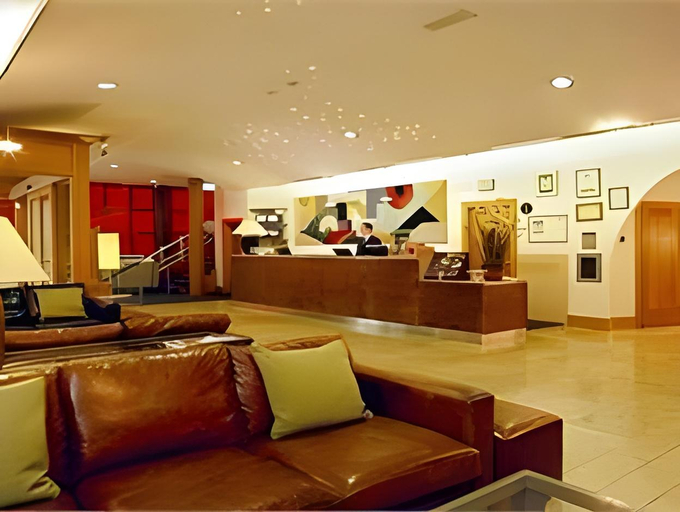 Public Area 3, The Green, Dublin