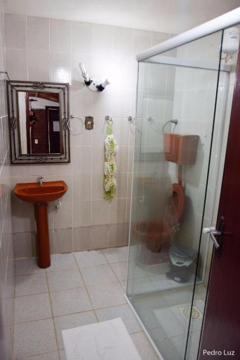 Bathroom, Pousada das Acerolas, Itatiaia