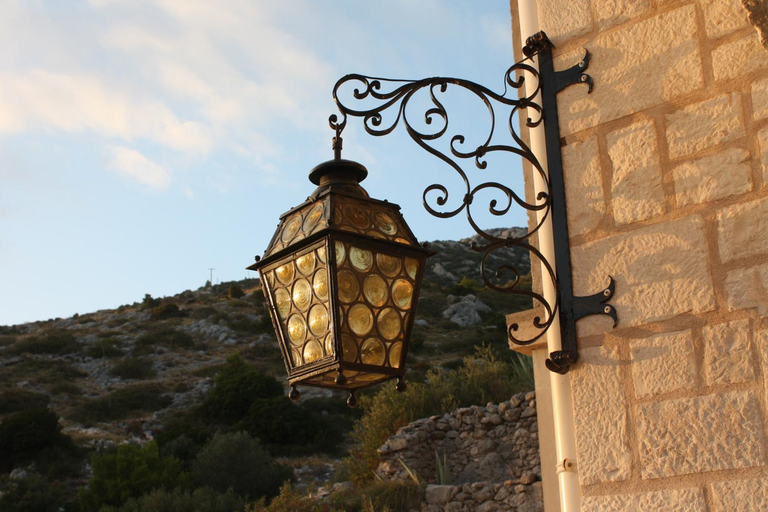 Others 2, Zavala-Lighthouse, Jelsa