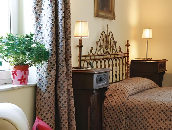 Bedroom 5, Luna Caprese, Napoli