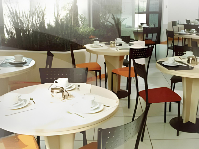 Food & Drinks 5, Tri Hotel & Flat Caxias, Caxias do Sul