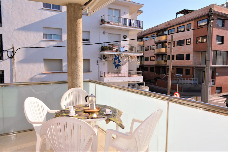 Others 3, Villa Service - Rovior, Tarragona