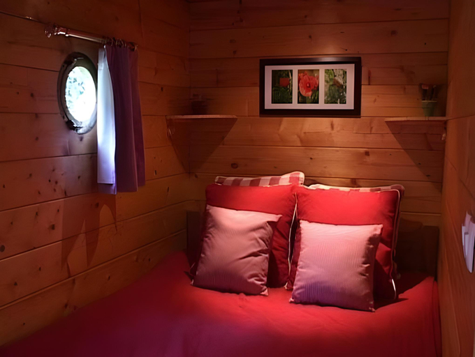 Bedroom 5, Le Relais de Maufront, Nièvre