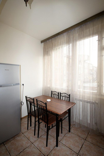 Others 5, Rent Inn Yerevan on Saryan Street, Yerevan