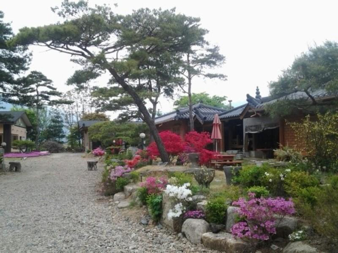 2, Yeongju Solmaeum Hwangto B&B Pension, Yeongju