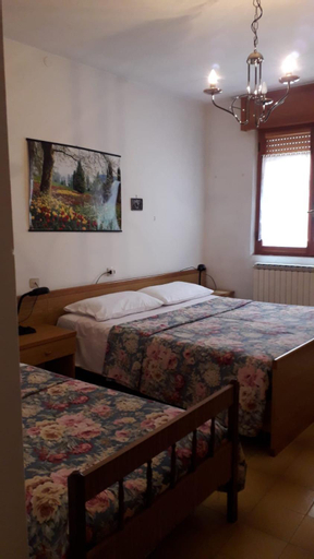 Bedroom 1, Appartamenti Azzone, Bergamo