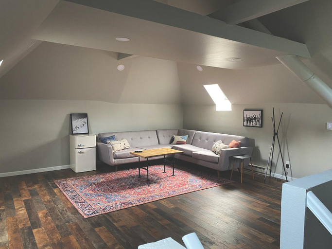 Bedroom 9