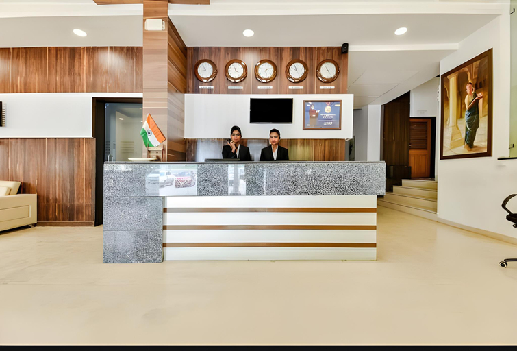 Others 5, The Emerald Resort , Pune
