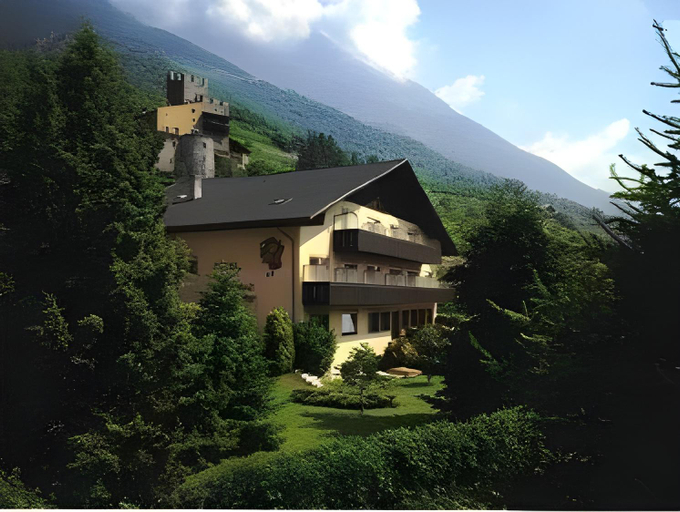 Others 4, Weingarten, Bolzano