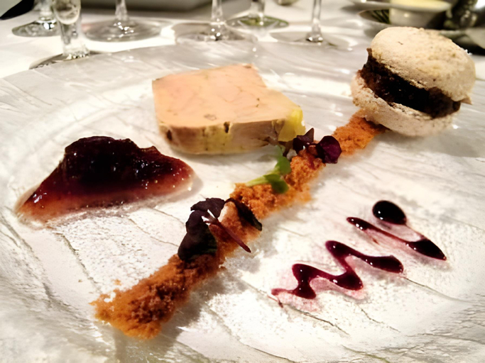 Food & Drinks 5, Logis Auberge Saint Thegonnec & son Restaurant, Finistère