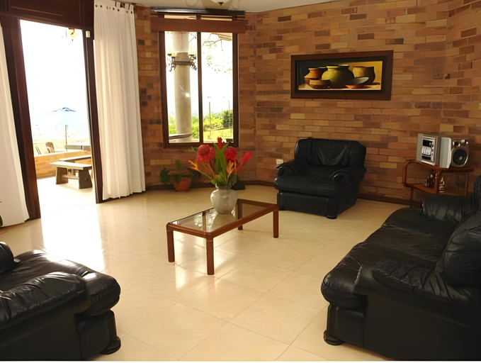Others 5, Hotel Tata Premium, Montenegro